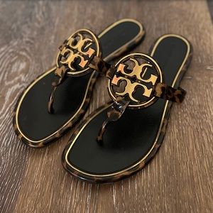 Tory Burch Miller soft metal logo sandals size 8